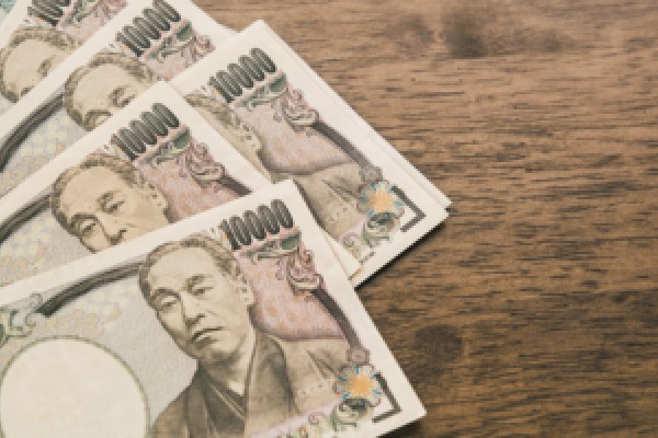 美政府恢复办理外国学生签证